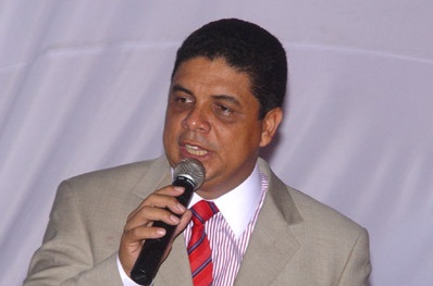 Prefeito  Lenildo Alves Santana (PT). 