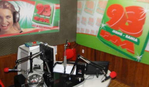 Rádio 93FM volta ao ar com transmissor reserva. Foto: BMF