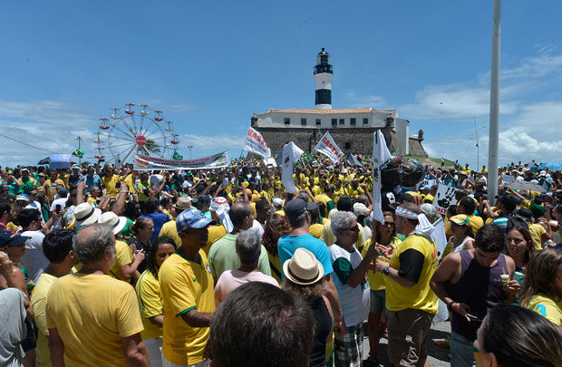 Manifestação no Farol da Barra. Foto: Foto: Betto Jr/Correio