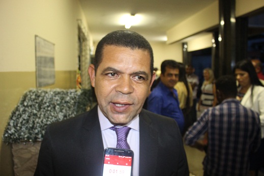 Jerônimo Souza é diplomado prefeito. Foto: Blog Marcos Frahm