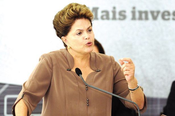 Dilma-rousseff-30-04-121