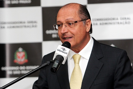 O Governador, Geraldo Alckmin,participa do anúncio de repasse de recursos para obras del azer no Centro de Referência +descerramento de placa das obras do Parque Aquático no Centro de Referência do Município