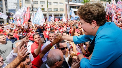 Dilma Rousseff (PT) passou de 36% para 38%,