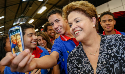Dilma tem 36%, Marina 27% e Aécio 15% 