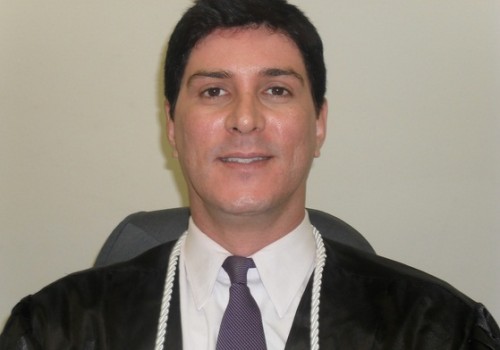 Juiz Sérgio Rocha Pinheiro Heathrow foi condenado por peculato