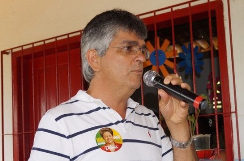 Luís Carlos é prefeito e militante do PT / Bahia