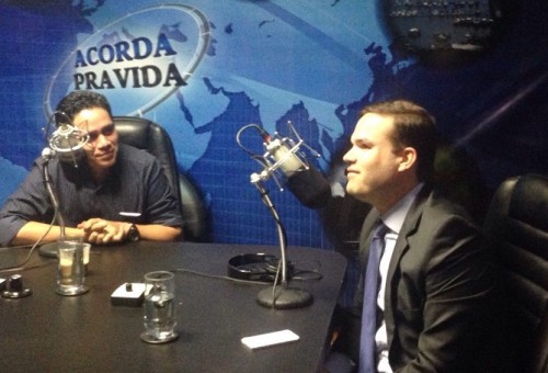 Cacá concede entrevista a Uziel, na Tudo FM