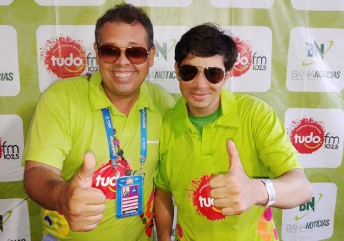Almir Santana e Marcos Frahm, na transmissão da Tudo FM