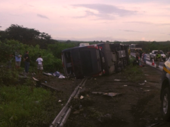 Ônibus saiu de Fortaleza e seguia o Piuaí