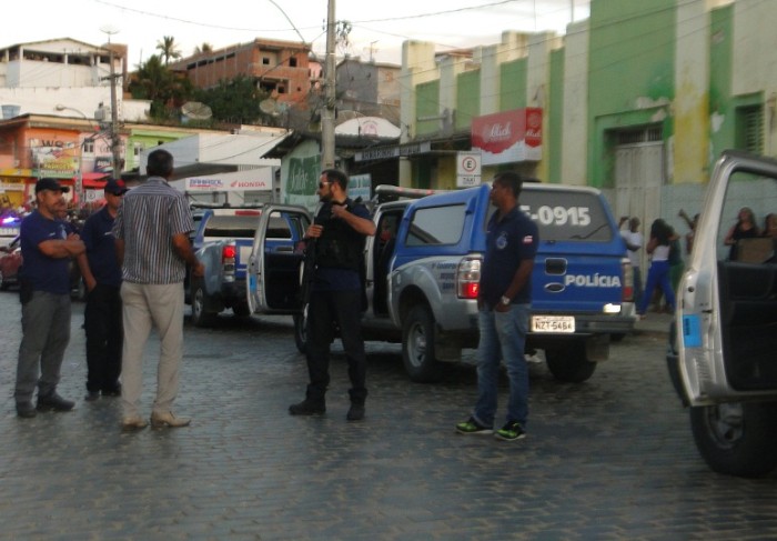 Polícia intensifica buscas. Foto: Sílvio Senna/ Blog Marcos Frahm