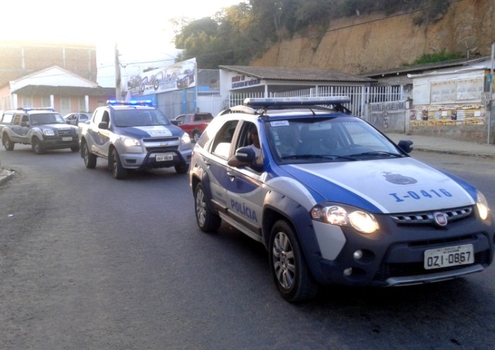 Polícia segue com incursões na cidade