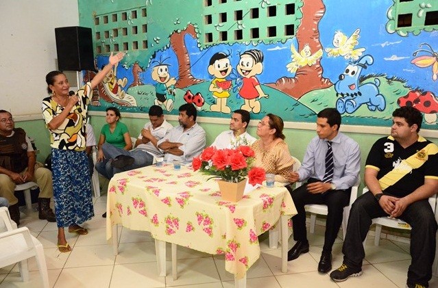 Encontro foi na Escola Municipal Vilma Brito Sarmento.