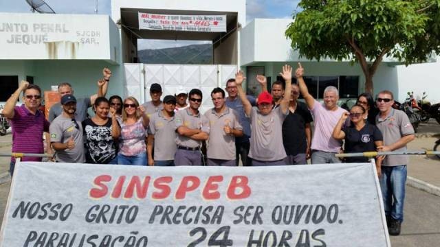 Servidores do Presídio de Jequié aderiram 