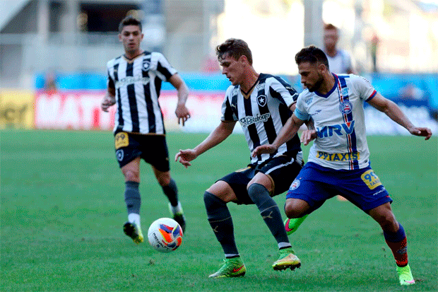 Jogo entre Bahia e Botafogo foi duro