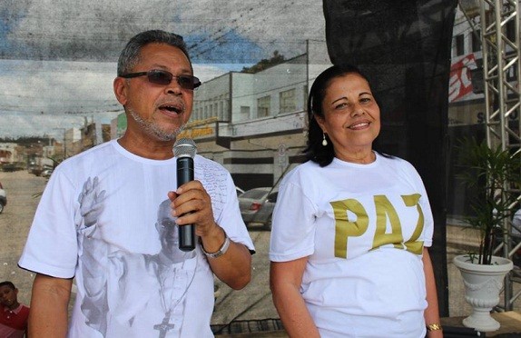 Pároco José Raimundo e Mara Monteiro