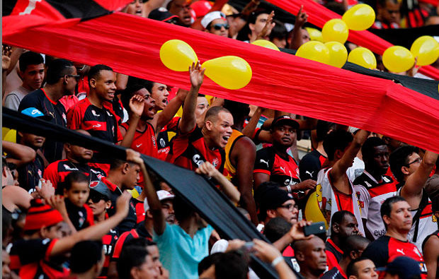 Torcida empurra o Leão no Barradão. Foto: Arisson Marinho/ CORREIO