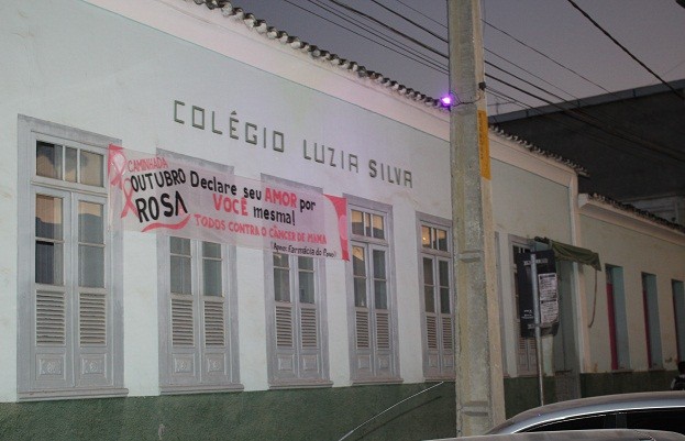 Colégio Luzia Silva no Outubro Rosa. Foto: Blog Marcos Frahm