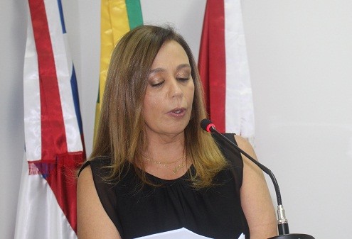 Juíza Dra. Andréa Padilha. 
