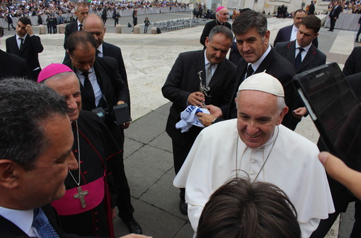 Rui encontra Francisco no Vaticano