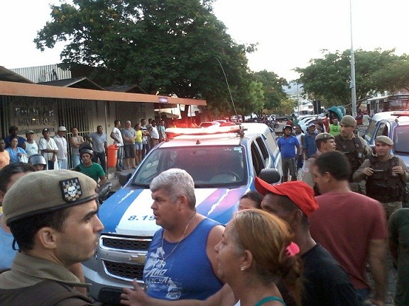 Polícia Militar contornou turbulência. Foto: Rildo Júnior 