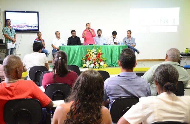 Participantes acompanharam palestra magna foi proferida pela representante da SDR Marilia Anunciação, 