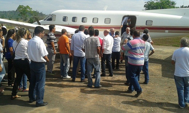 Corpo do ex-governador foi transladado em avião 