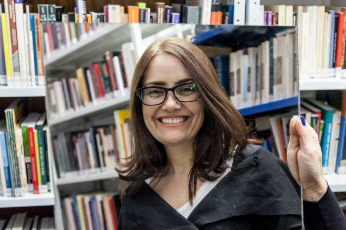 Professora  Débora Diniz 