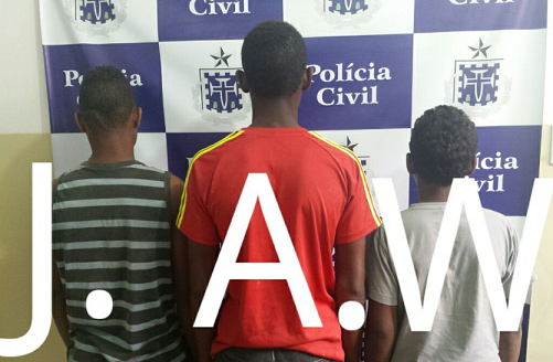Três menores e um maior detidos na ação. Foto: Divulgação