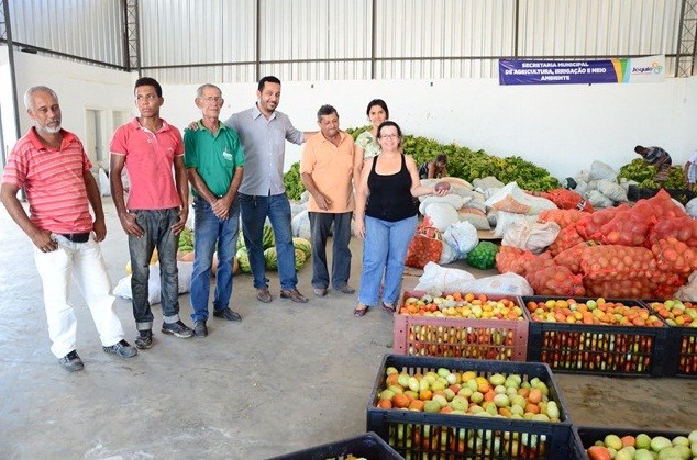 PPA distribui frutas, verduras, legumes 