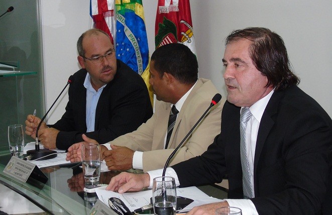 Presidente Élio Boa Sorte critica Embasa. Foto: Blog Marcos Frahm