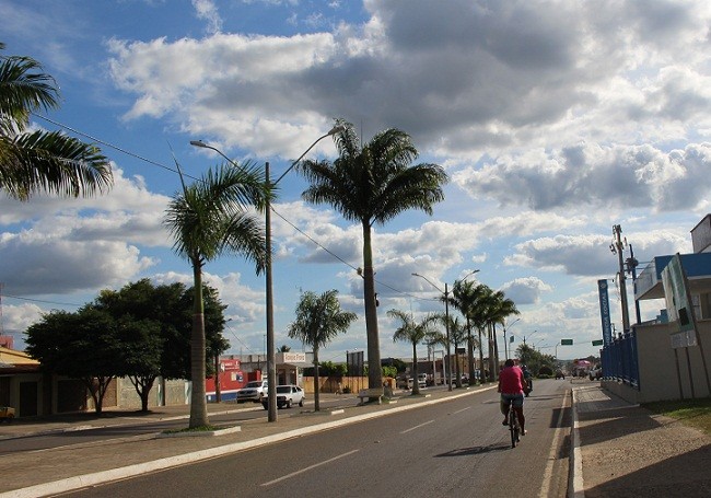 Avenida Brasília, em Maracás. Foto: Blog Marcos Frahm