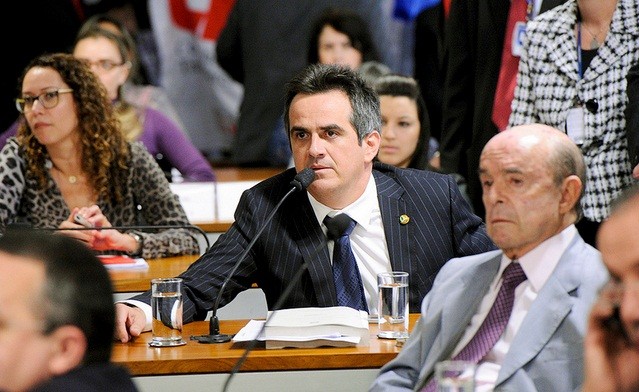 Ciro Nogueira anuncia apoio. Foto: Pedro França/Agência Senado