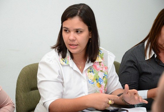 Secretária Juliane Caíres. Foto: Zenilton Meira