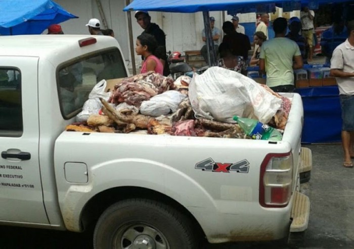 Carne foi apreendida pela Adab. Fotos: Ribeirão Notícias 