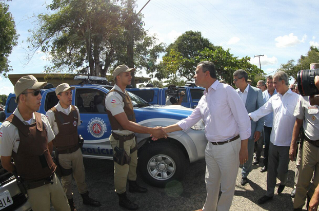 Evento para entrega de viaturas ocorreu no pátio do antigo Derba