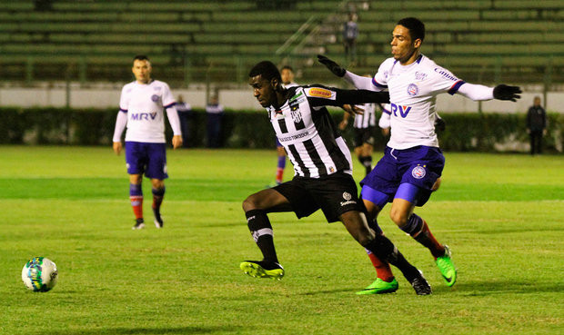 Bahia não conseguiu jogar bem em Minas Foto: Felipe Couri/tupifc.esp.br