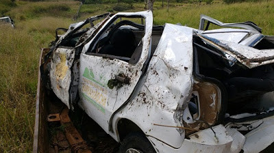 Carro da Saúde levava 5 pessoas. Foto: Site Giro em Ipiaú
