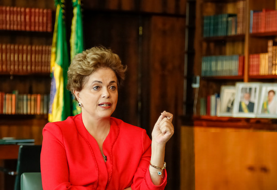 Dilma Rousseff vai ao Senado nesta segunda. Foto: Ricardo Stuckert