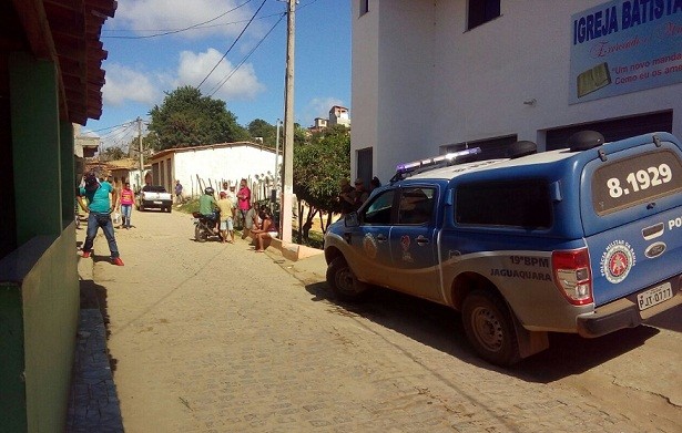 Polícia foi acionada por populares. Foto: Repórter Carlito Filho