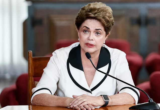 Dilma deve apresentar defesa ao TCU. Foto: Roberto Stucker Filho
