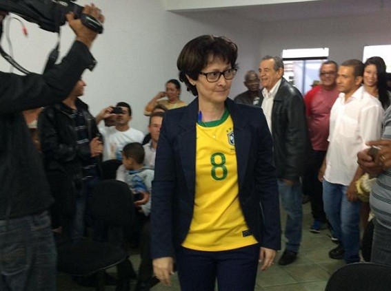 Mariane Fagundes é eleita em Lajedo. Foto: Facebook 