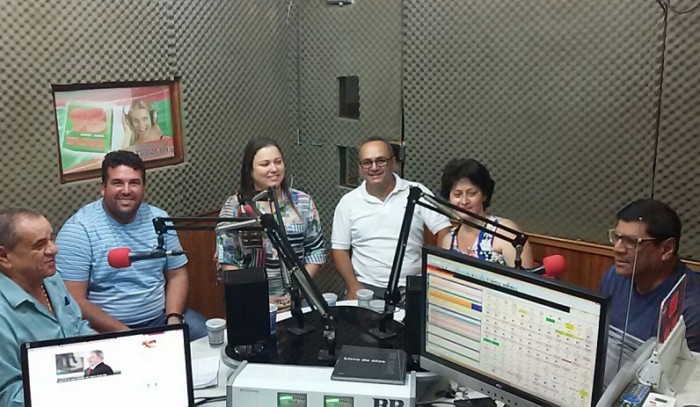 Prefeitos participam de programa na 93FM