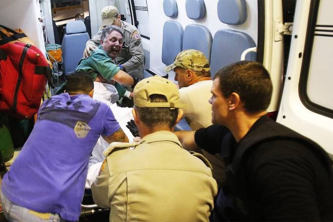 Garotinho recebe alta hospitalar. Foto: Alexandre Cassiano/Agência O Globo