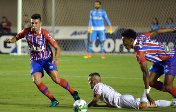 Juninho marcou o gol tricolor. Foto: Carlos Costa /Estadão Conteúd