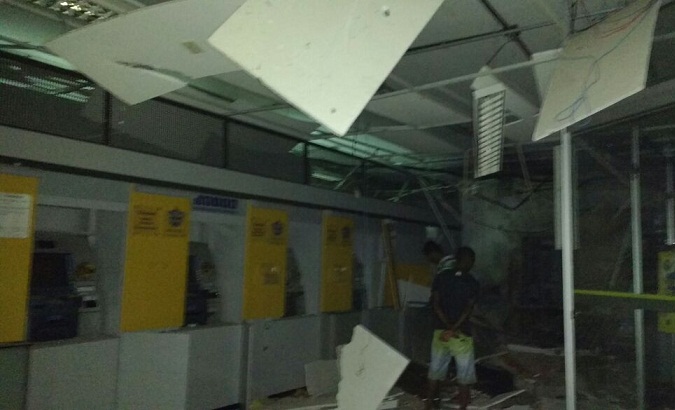 Área interna do Banco do Brasil ficou completamente destruída