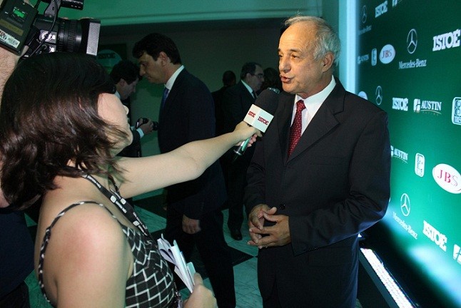 Josias entregou cidade a Deus, no Rio. Foto: Reprodução/Istoé