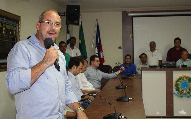 Giuliano desagrada prefeitos com discurso. Foto: Blog Marcos Frahm